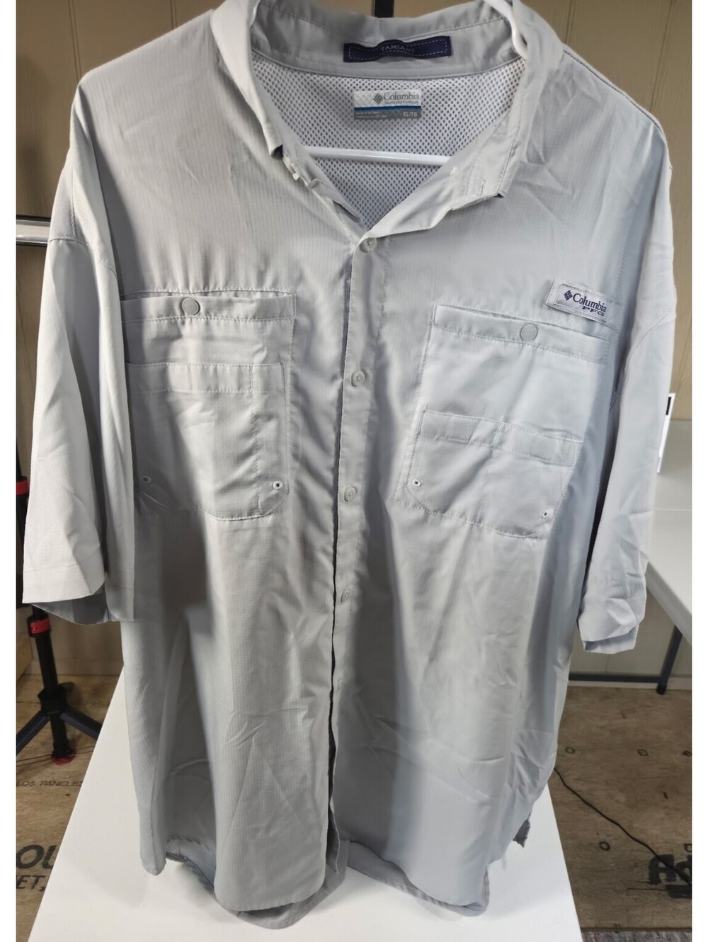 Columbia PFG Tamiami Men's XL Gray Long Sleeve Button-Up Nylon Pockets Shirt
